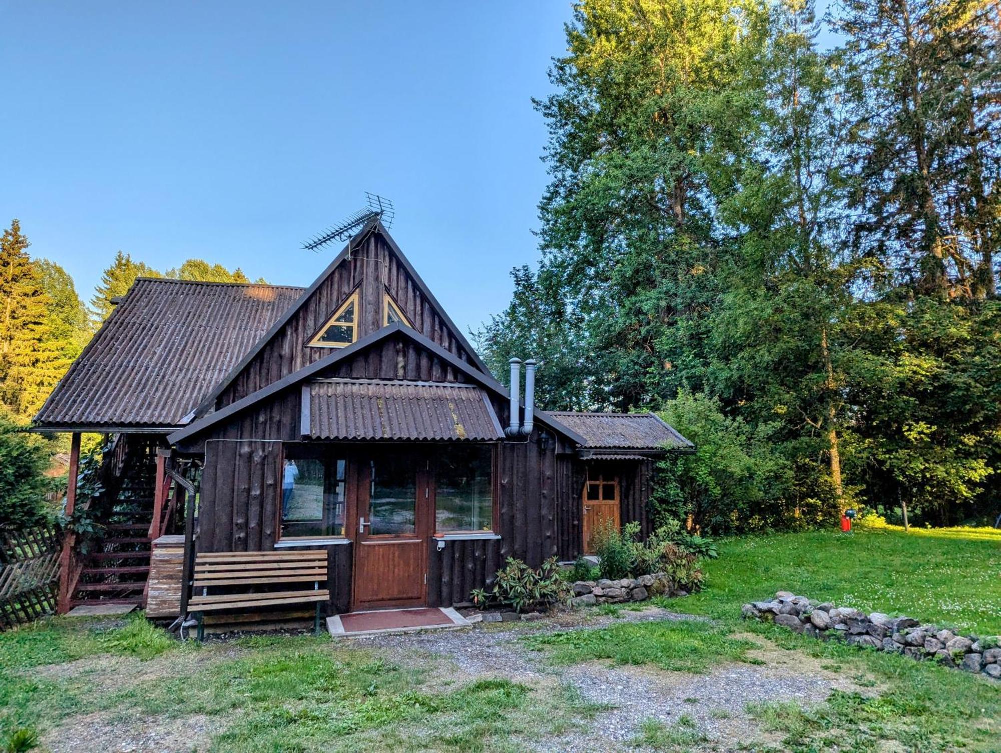 Rehe Turismitalu Guest House Kuijoe Exterior photo